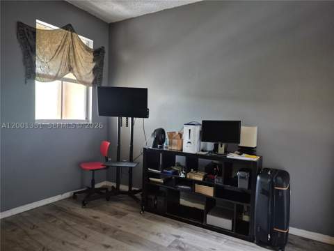 921 NE 42nd Pl, Homestead FL - photo 9 of 16