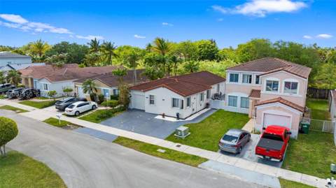 17434 SW 143rd Pl, Miami FL - photo 10 of 45