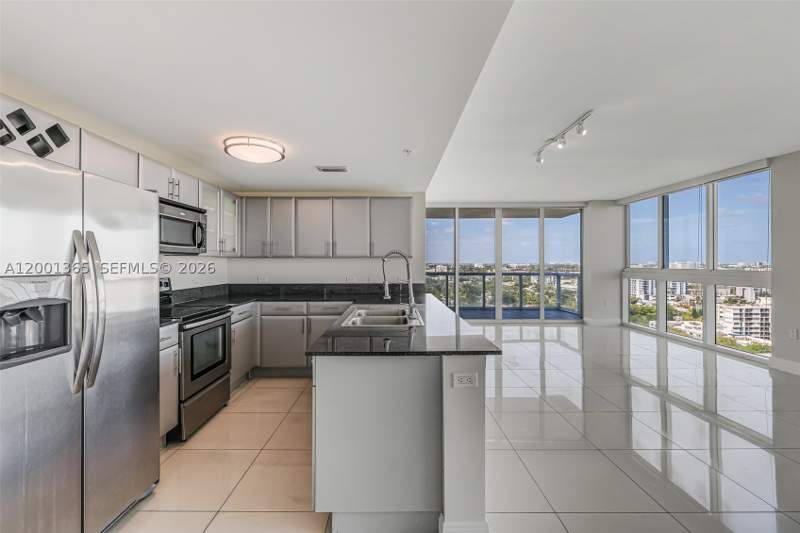 3 bedroom Condominium at 1861 NW S River Dr 2006, Terrazas Riverpark Villag, Miami — photo 4
