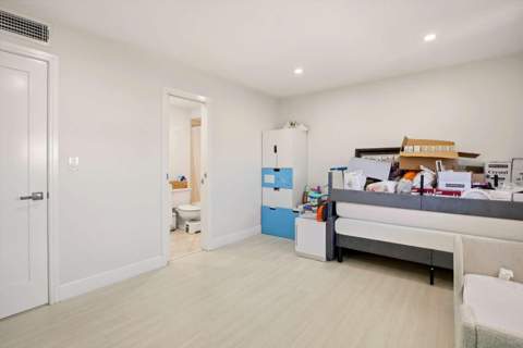 16750 NE 10th Avenue 312, North Miami Beach FL - photo 11 of 24