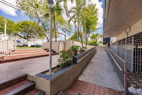 16750 NE 10th Avenue 312, North Miami Beach FL - photo 20 of 24