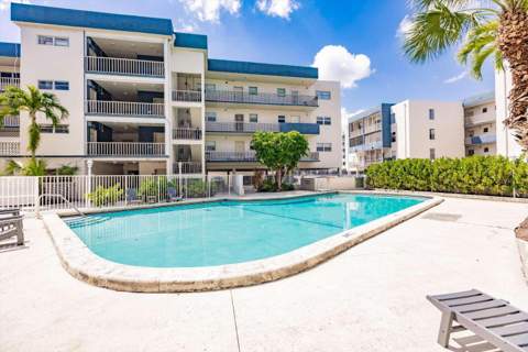 16750 NE 10th Avenue 312, North Miami Beach FL - photo 23 of 24