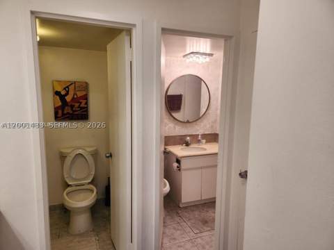 5700 Collins Ave 4N, Miami Beach FL - photo 21 of 37