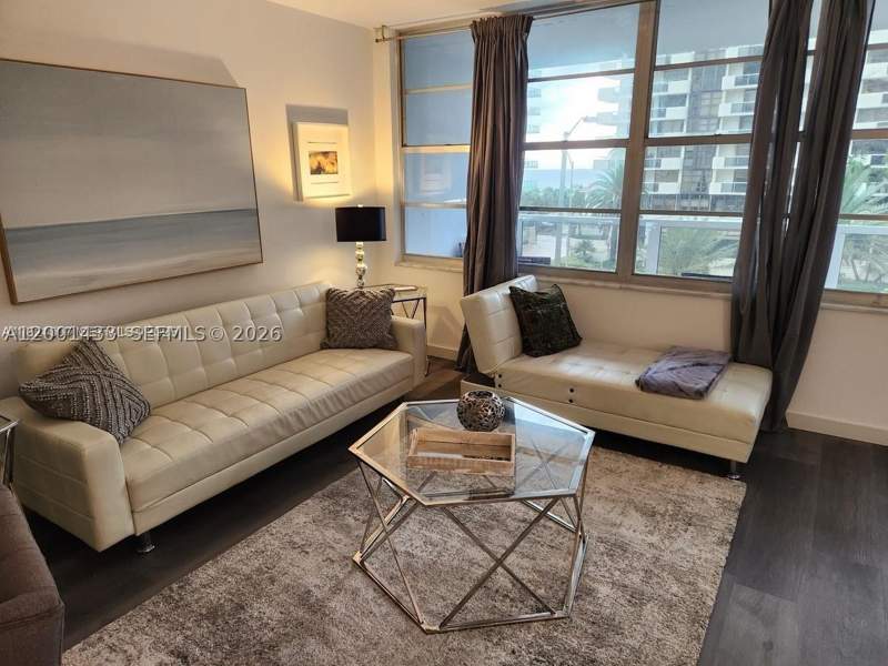 2 bedroom Condominium at 5700 Collins Ave 4N, Seacoast 5700 Condo, Miami Beach — photo 4