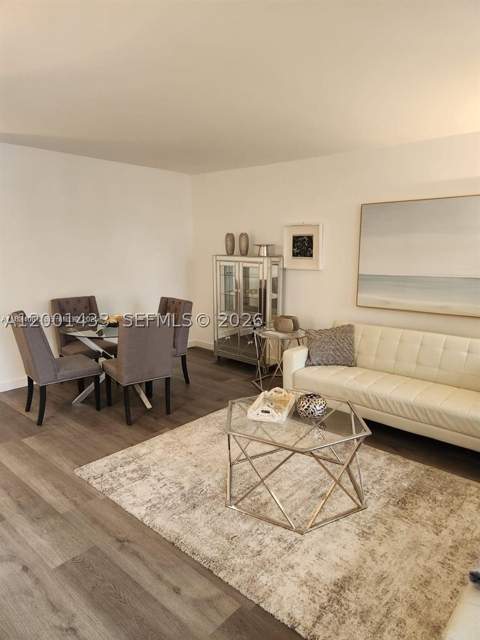 5700 Collins Ave 4N, Miami Beach FL - photo 7 of 37