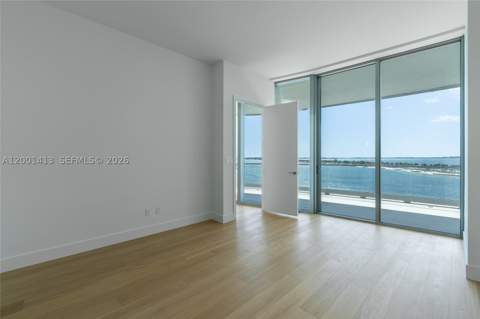 175 SE 25 Rd 501, Miami FL - photo 20 of 68