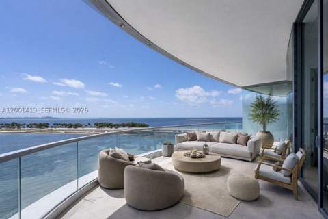 175 SE 25 Rd 501, Miami FL - photo 7 of 68