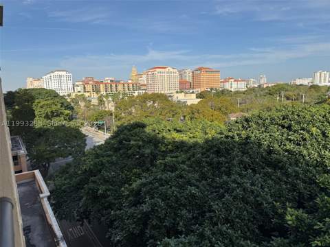 3530 SW 22nd St 706, Miami FL - photo 13 of 20