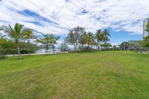 1670 lincoln Ct Ph-E, Miami Beach FL - photo 22 of 28