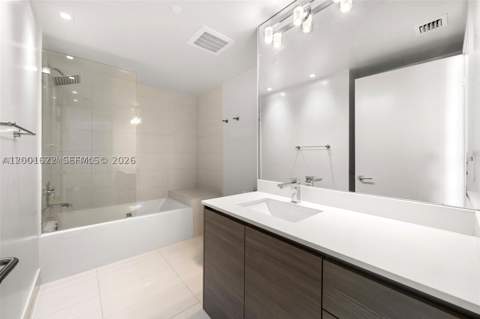 460 NE 28th St 2707, Miami FL - photo 11 of 19
