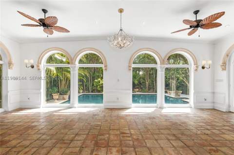 3685 Royal Palm Ave, Miami FL - photo 13 of 76