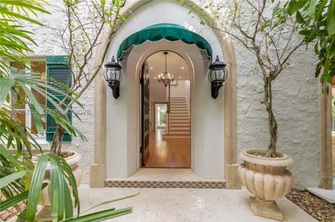 3685 Royal Palm Ave, Miami FL - photo 7 of 76