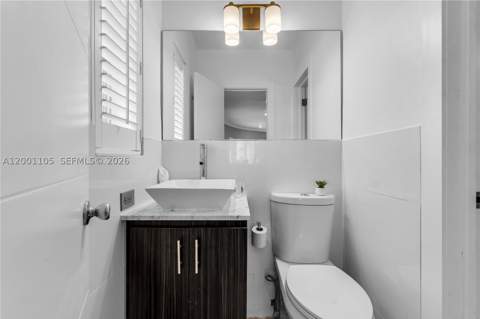 8101 Harding Ave, Miami Beach FL - photo 15 of 34