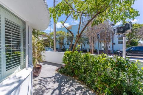 8101 Harding Ave, Miami Beach FL - photo 19 of 34