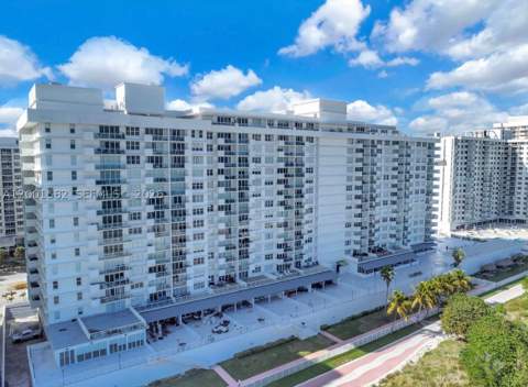 5601 Collins Ave 903, Miami Beach FL - photo 19 of 21