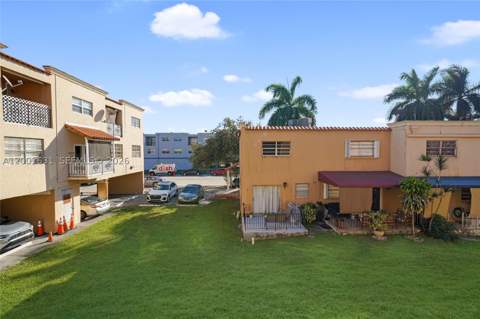 1305 W 53rd St 429, Hialeah FL - photo 22 of 35