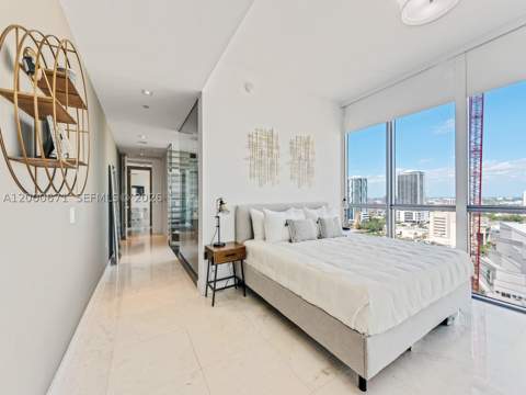 1100 Biscayne Blvd 2105, Miami FL - photo 11 of 17
