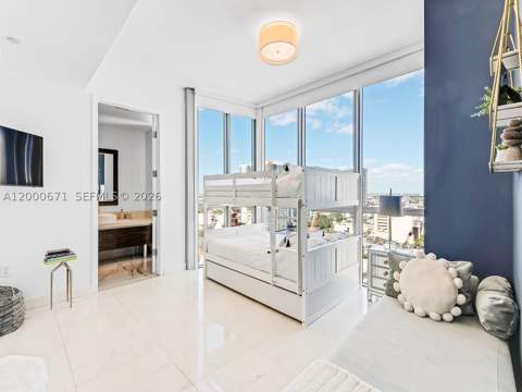1100 Biscayne Blvd 2105, Miami FL - photo 15 of 17