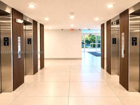 230 174th St 2404, Sunny Isles Beach FL - photo 13 of 56