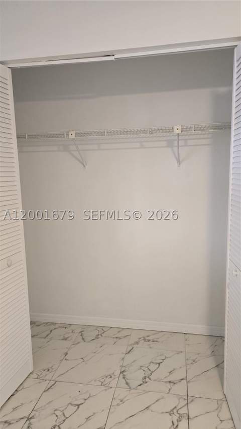 2605 W 67th Pl 23-10, Hialeah FL - photo 9 of 13