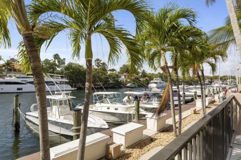 90 Edgewater Drive Ph23, Coral Gables FL - photo 24 of 25