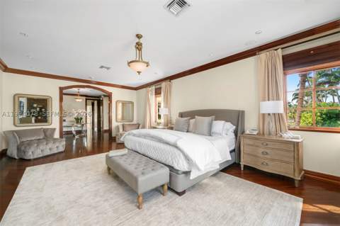 585 Arvida Pkwy, Coral Gables FL - photo 8 of 18