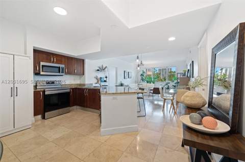 20000 E Country Club Dr 314, Aventura FL - photo 10 of 35