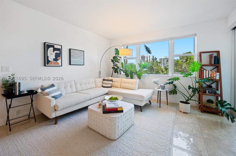 2 bedroom Condominium at 20000 E Country Club Dr 314, Turnberry Vlg No Tower Co, Aventura — photo 4