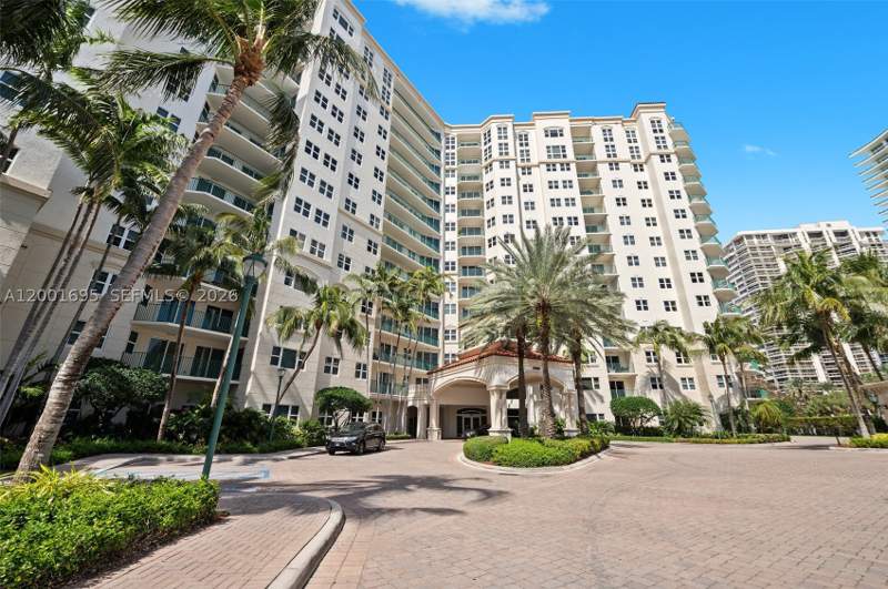 2 bedroom Condominium at 20000 E Country Club Dr 314, Turnberry Vlg No Tower Co, Aventura — photo 5