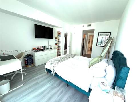 950 Brickell Bay Dr 2706, Miami FL - photo 11 of 91