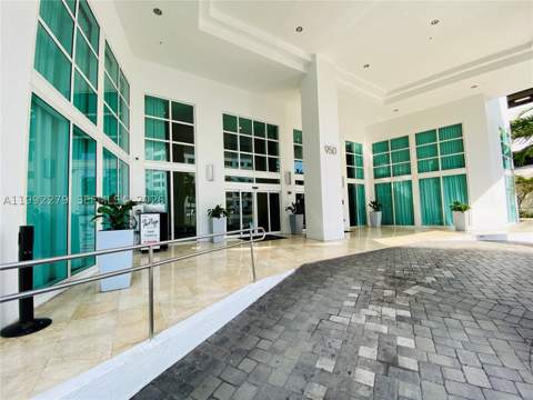 950 Brickell Bay Dr 2706, Miami FL - photo 19 of 91
