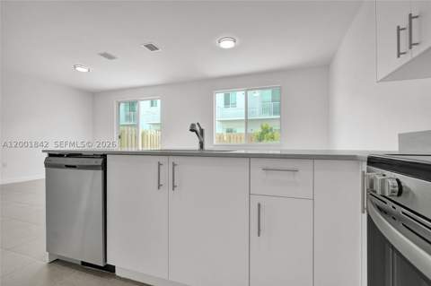 732 SE 13th Court 732, Homestead FL - photo 18 of 48