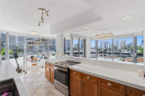 3600 Mystic Pointe Dr 513, Aventura FL - photo 6 of 50