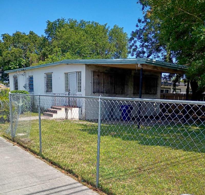 3 bedroom SingleFamilyResidence at 1580 NW 77th Terrace, Oakland Park, Miami — photo 3