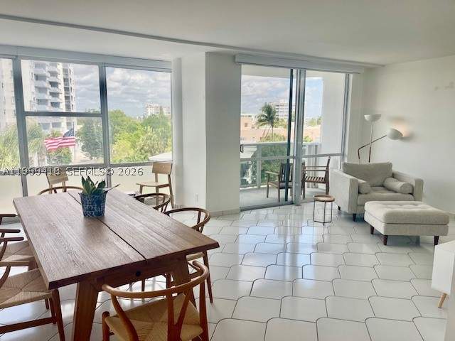 1 bedroom Condominium at 900 Bay Dr 311, King Cole Condo, Miami Beach — photo 5
