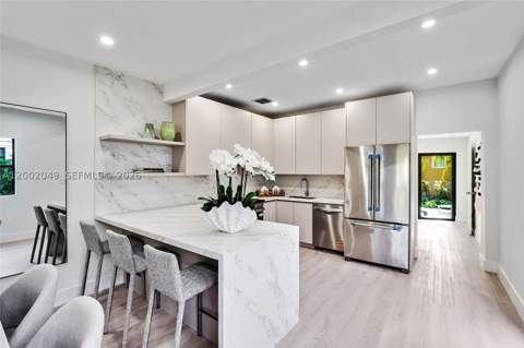 1230 Pizarro St, Coral Gables FL - photo 8 of 26
