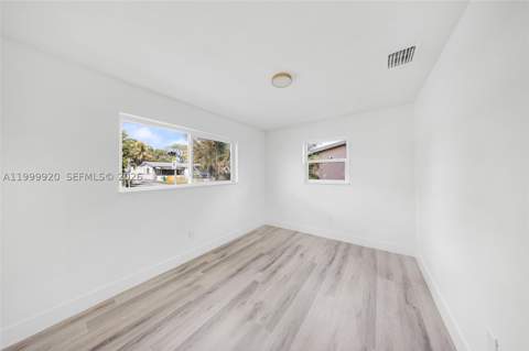 1260 NW 188th St, Miami Gardens FL - photo 19 of 46