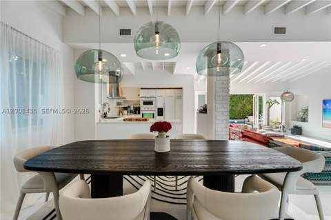 7501 W Adventure Ave, North Bay Village FL - photo 12 of 46