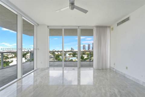 450 Alton Rd 910, Miami Beach FL - photo 11 of 59