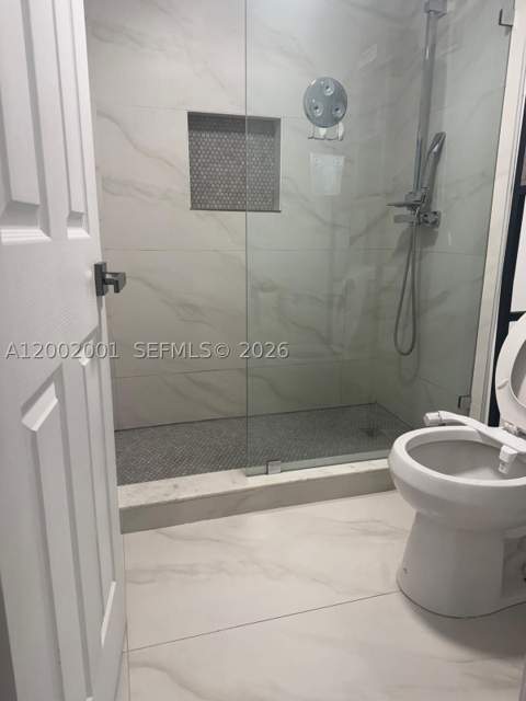 671 NE 195th St 208E, Miami FL - photo 12 of 39
