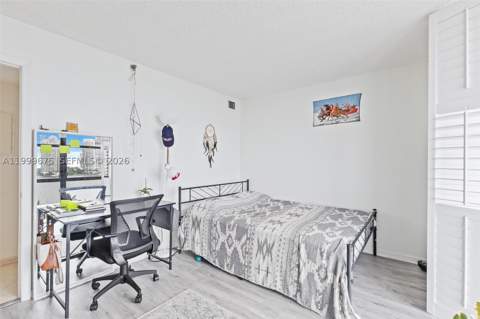 17600 N Bay Rd N701, Sunny Isles Beach FL - photo 24 of 32