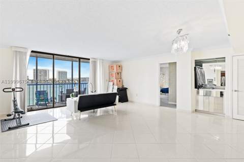 17600 N Bay Rd N701, Sunny Isles Beach FL - photo 8 of 32