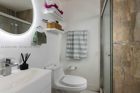 335 Ocean Dr 120, Miami Beach FL - photo 11 of 12