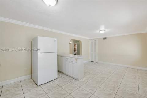 674 W 23rd St, Hialeah FL - photo 15 of 35