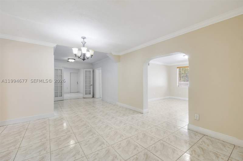 4 bedroom SingleFamilyResidence at 674 W 23rd St, Seminole City Sec 1, Hialeah — photo 3