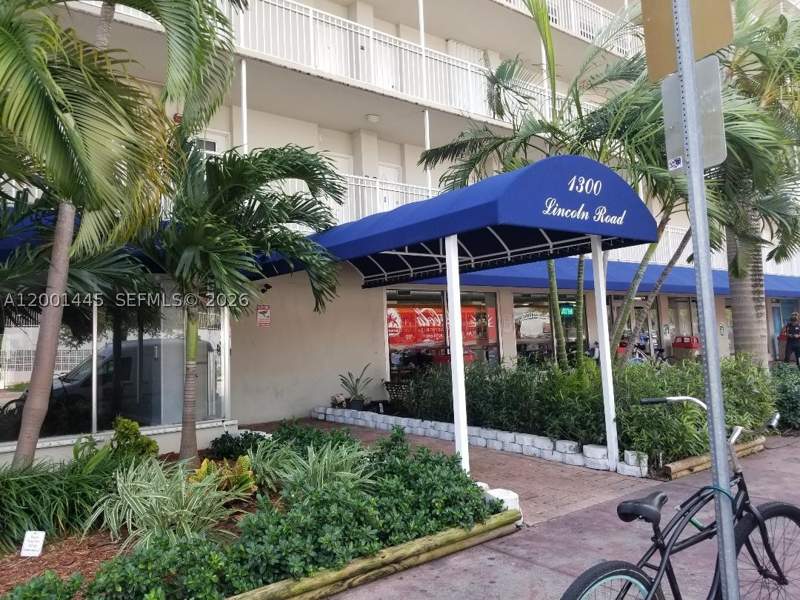 2 bedroom Condominium at 1300 Lincoln Rd A301, Lincoln Towers Condominium, Miami Beach — photo 2