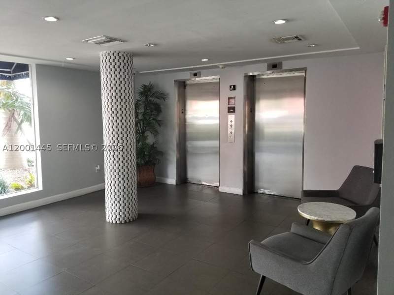 2 bedroom Condominium at 1300 Lincoln Rd A301, Lincoln Towers Condominium, Miami Beach — photo 4