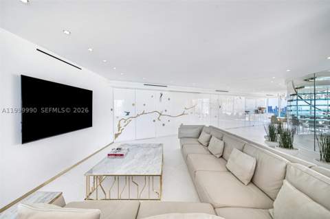 300 S Pointe Dr Ph-5, Miami Beach FL - photo 14 of 87