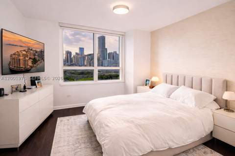 848 Brickell Key Dr 905, Miami FL - photo 18 of 28