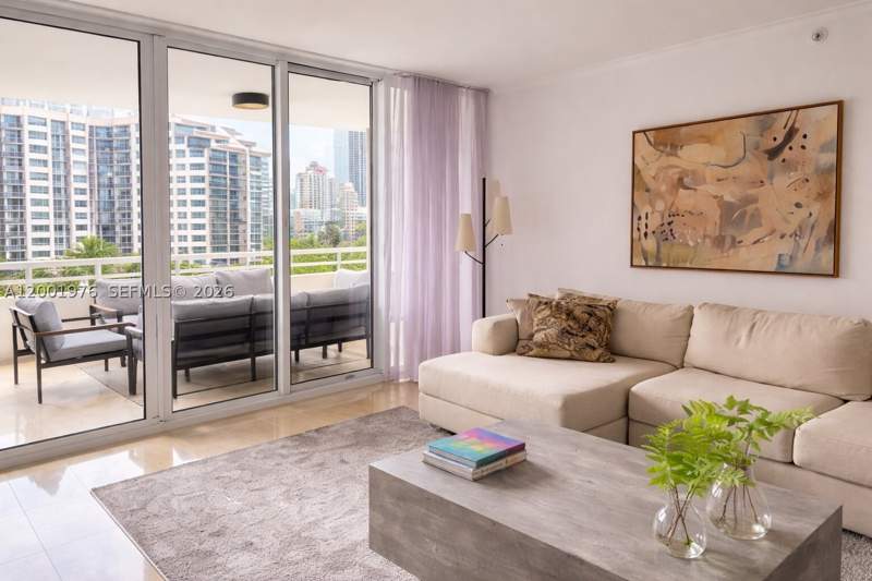 2 bedroom Condominium at 848 Brickell Key Dr 905, Three Tequesta Point Cond, Miami — photo 2